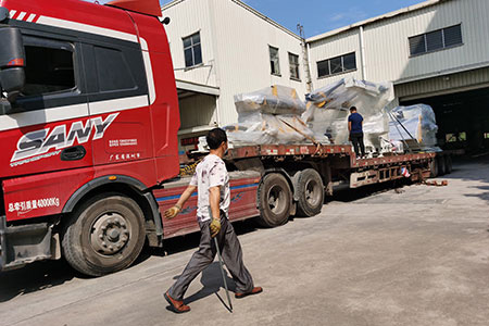 出貨！三合一自動送料機(jī)（HL16F3）發(fā)往惠州