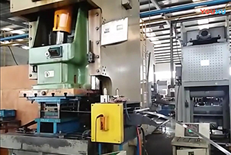 400厚板NC送料機，材料架，整平機